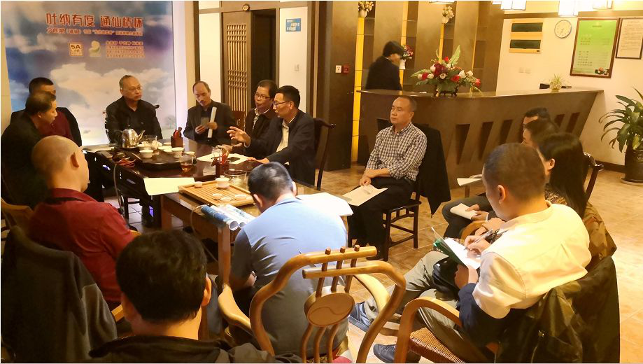 校党委书记林浩云一行赴武夷山市走访调研与校友座谈2.png