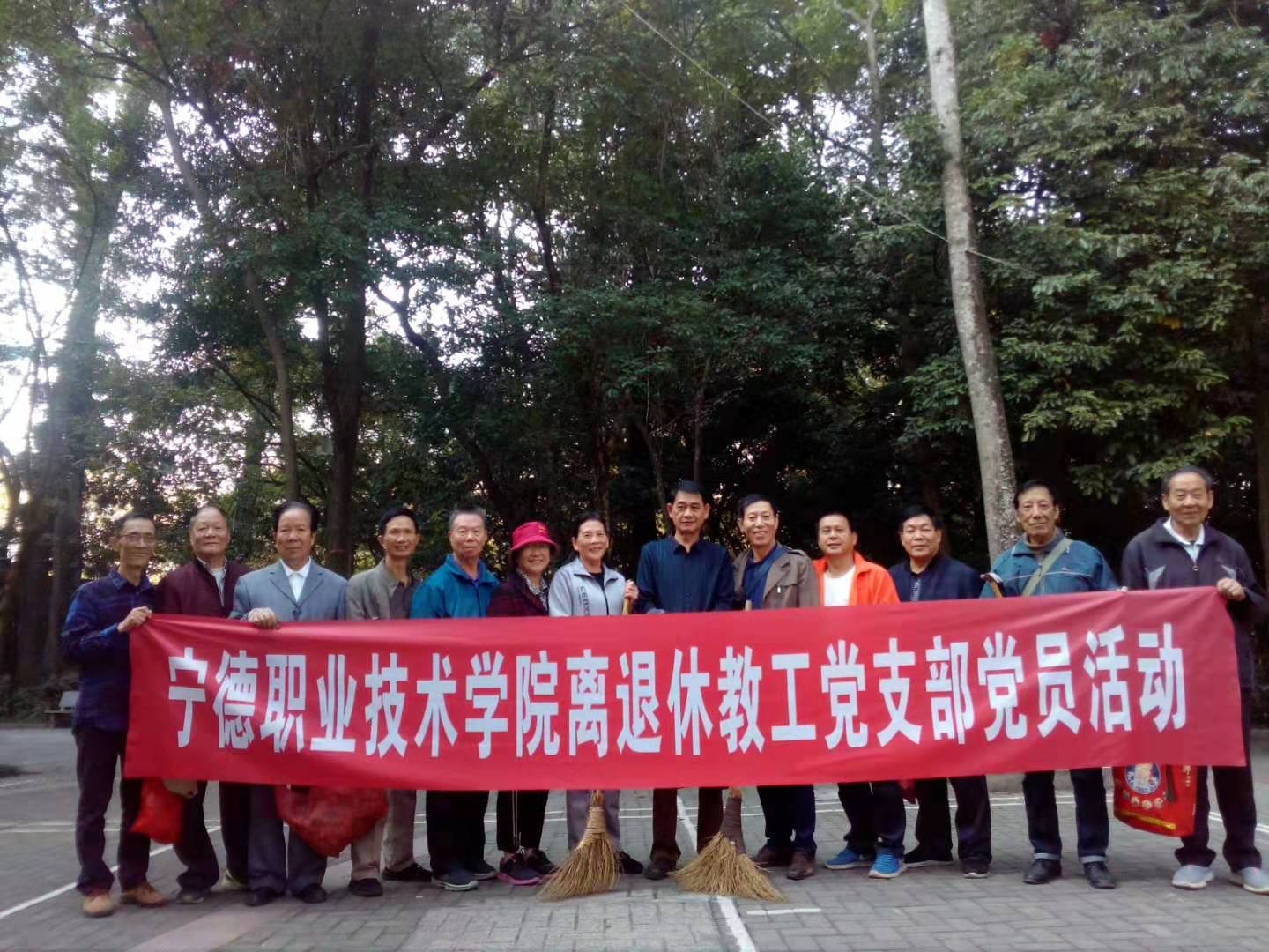 合照2-1选.jpg