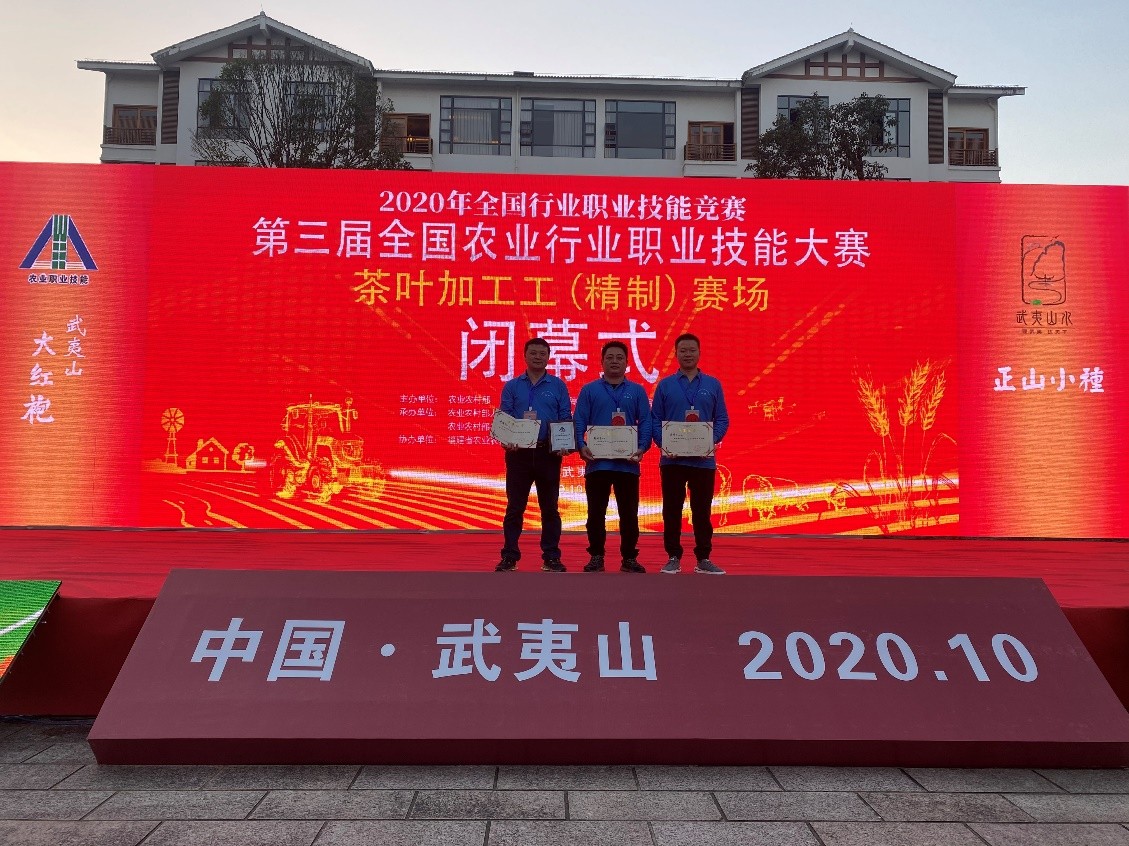 图片2.jpg 图片2.jpg