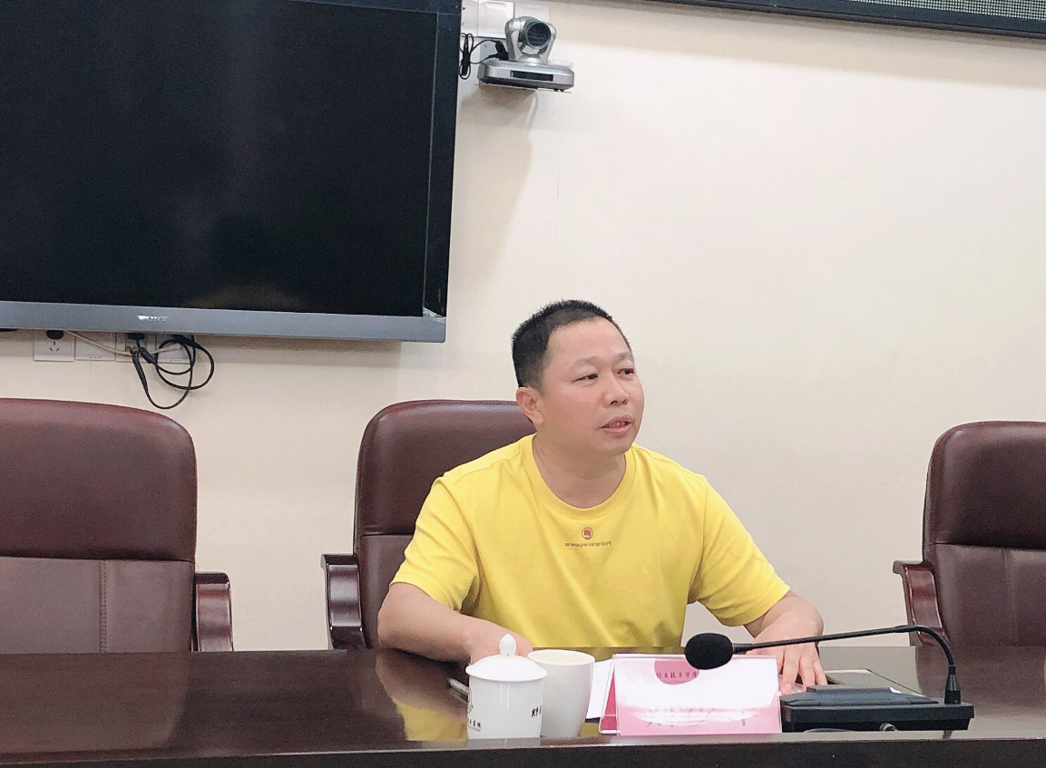 学生处工作会议2.png 学生处工作会议2.png