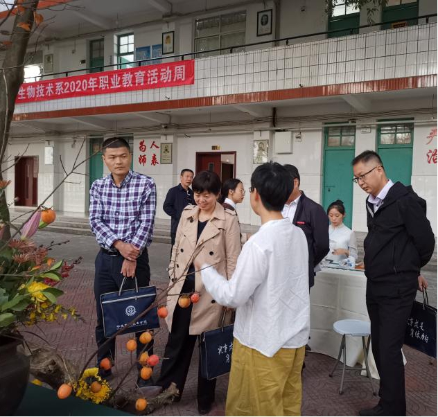 图片8福建省第二届文明杏福娱乐平台评估专家组莅临活动现场(拍摄:罗义发).jpg