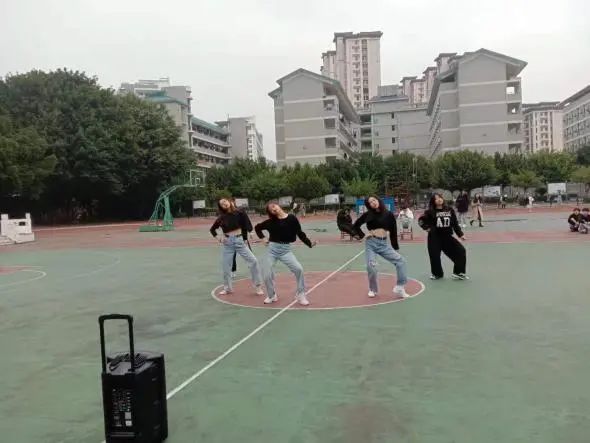 7777.jpg