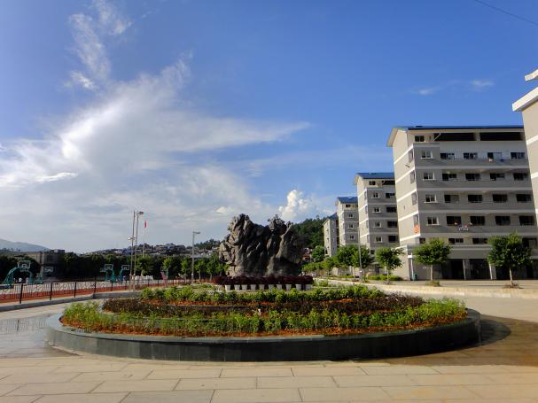 image005.png