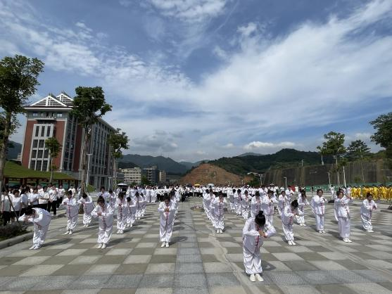 image007.png