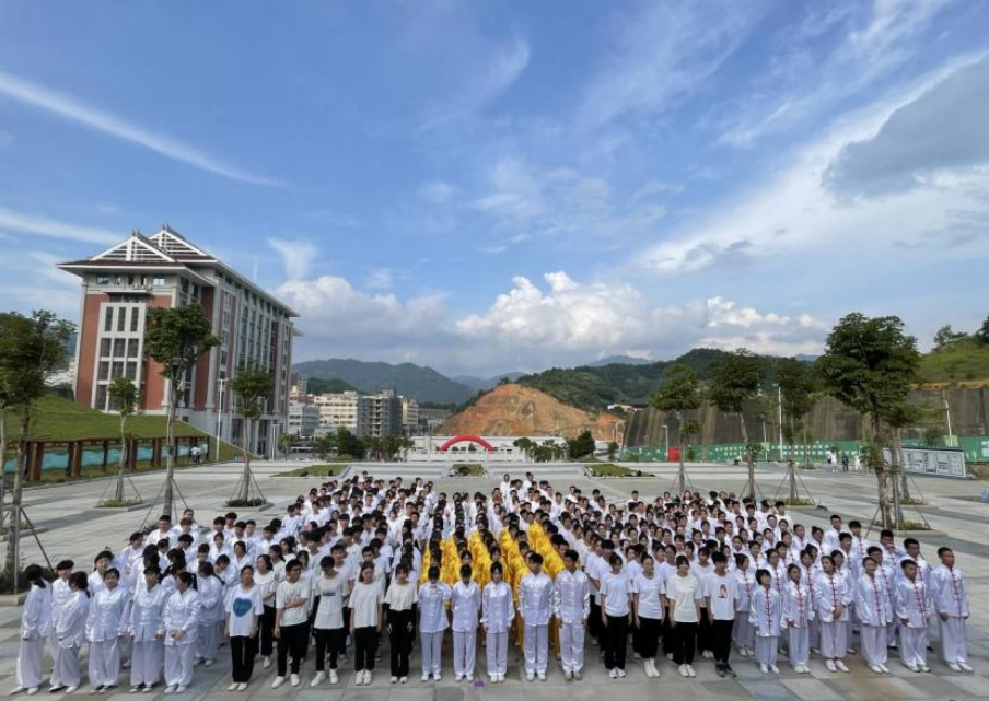 image024.png