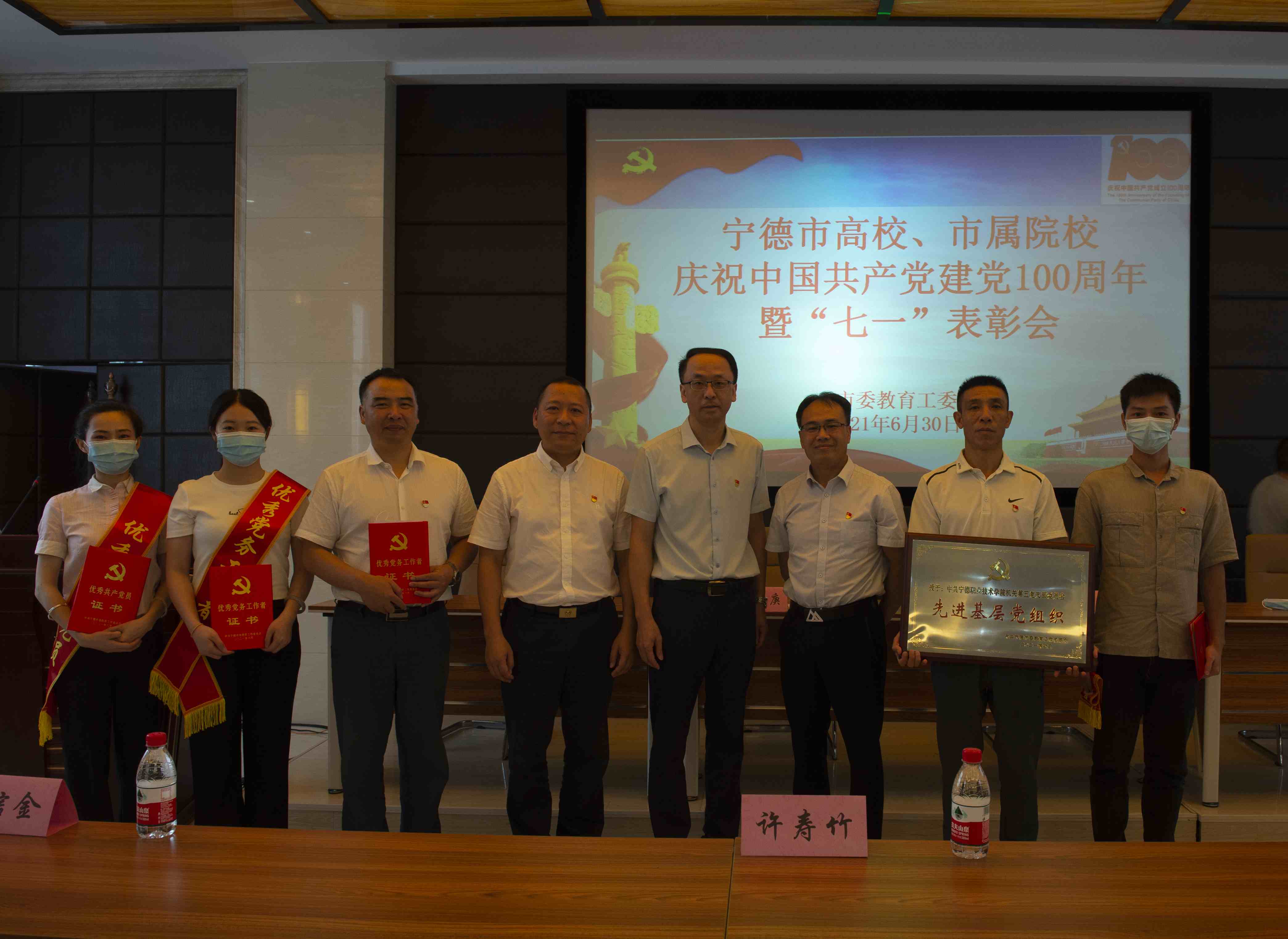 图片11.jpg 图片11.jpg