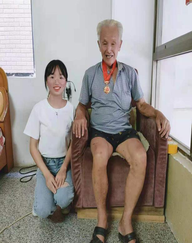 1.png 1.png
