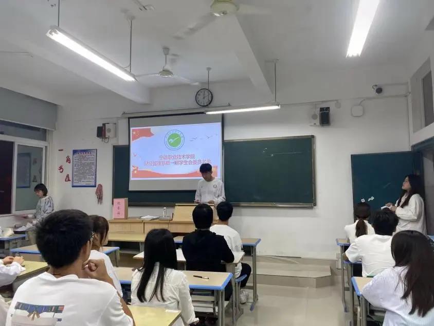 微信图片_20211102202541.jpg 微信图片_20211102202541.jpg