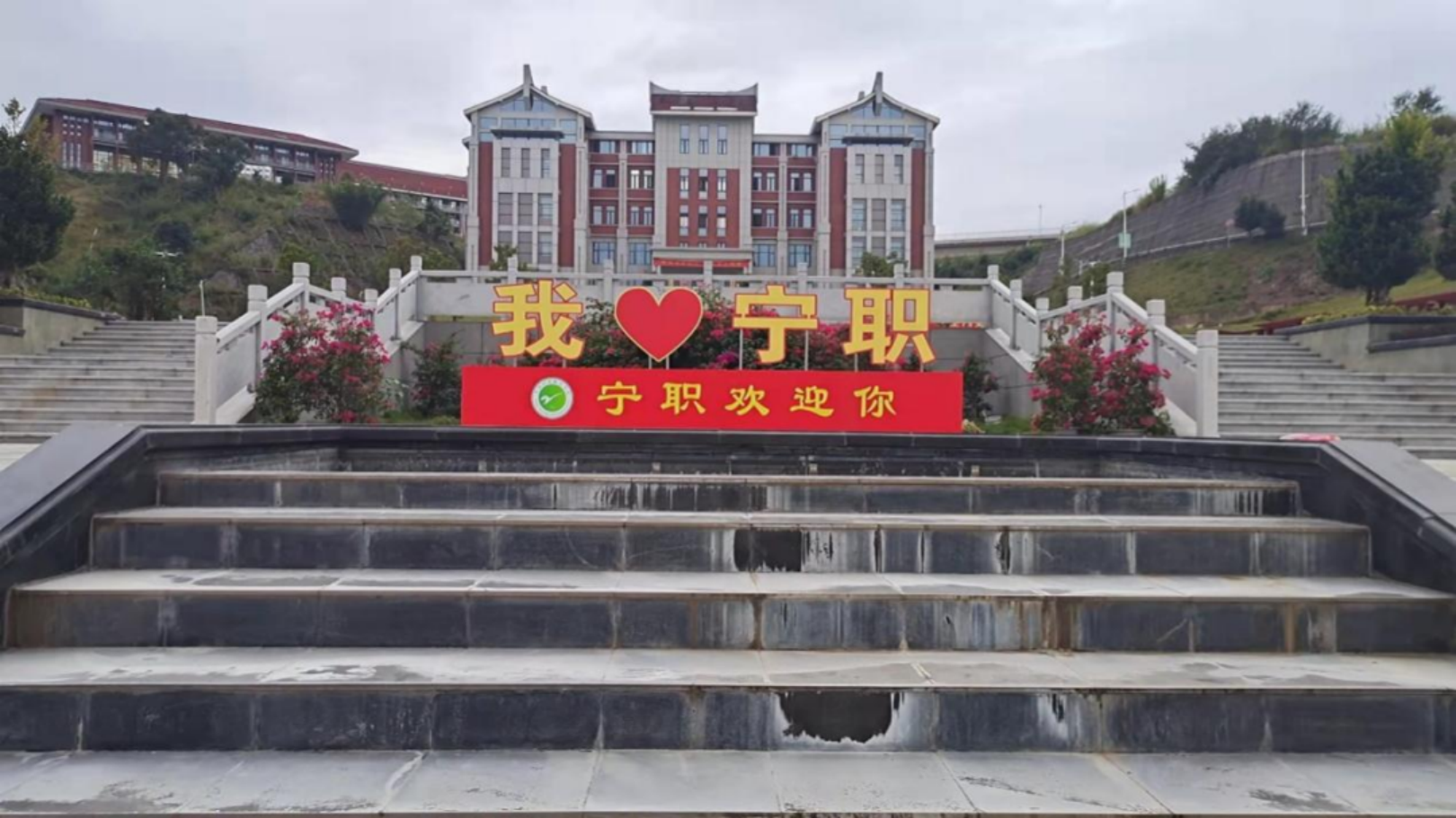 透过小镜头37_副本.png