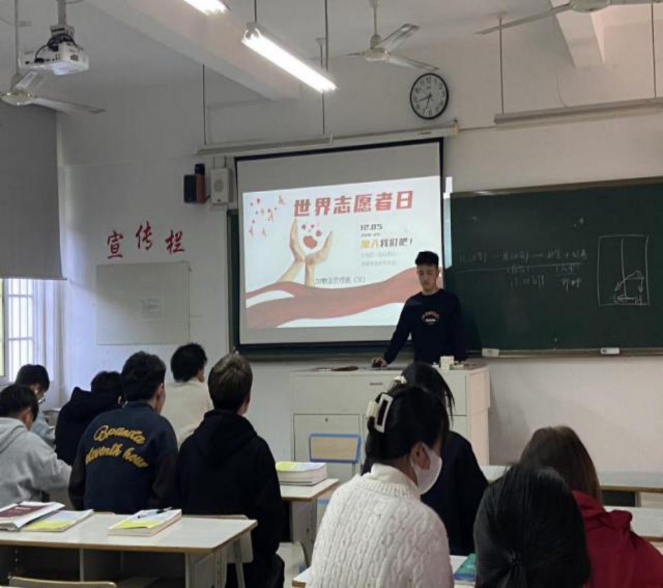红马褂4802.png