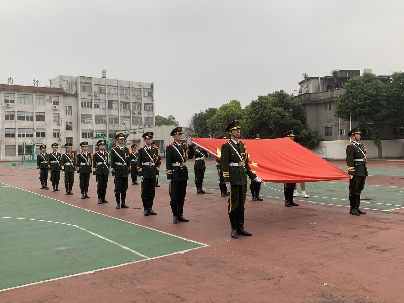 升旗3.jpg