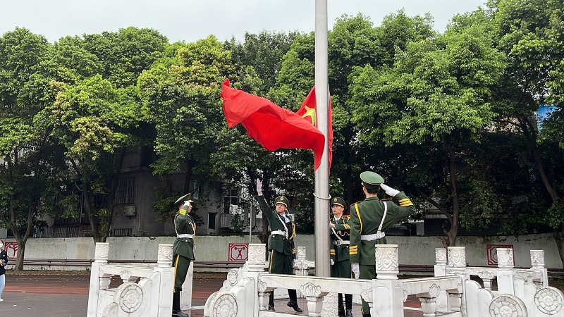 升旗5.jpg