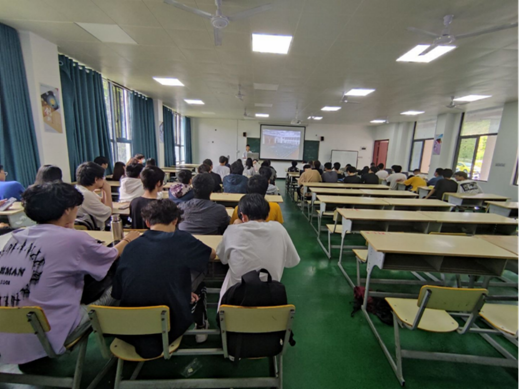 为深入学习贯彻习近平总书记关于职业教育的重要指示精神246.png 为深入学习贯彻习近平总书记关于职业教育的重要指示精神246.png