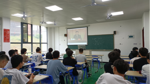 为深入学习贯彻习近平总书记关于职业教育的重要指示精神631.png 为深入学习贯彻习近平总书记关于职业教育的重要指示精神631.png