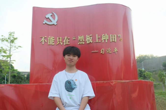 为深入学习贯彻习近平总书记关于职业教育的重要指示精神2908.png 为深入学习贯彻习近平总书记关于职业教育的重要指示精神2908.png
