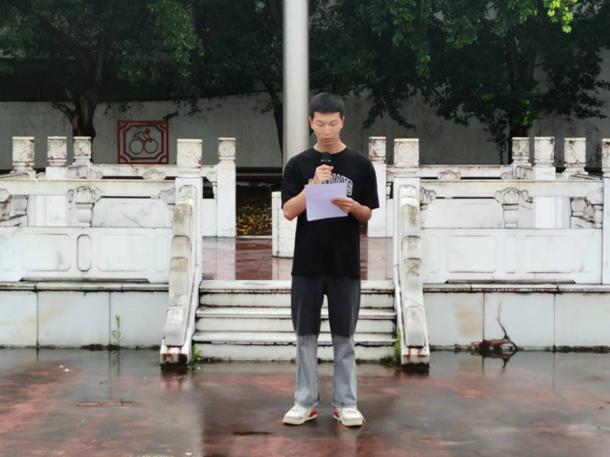 为培养大学生的环保意识713.png