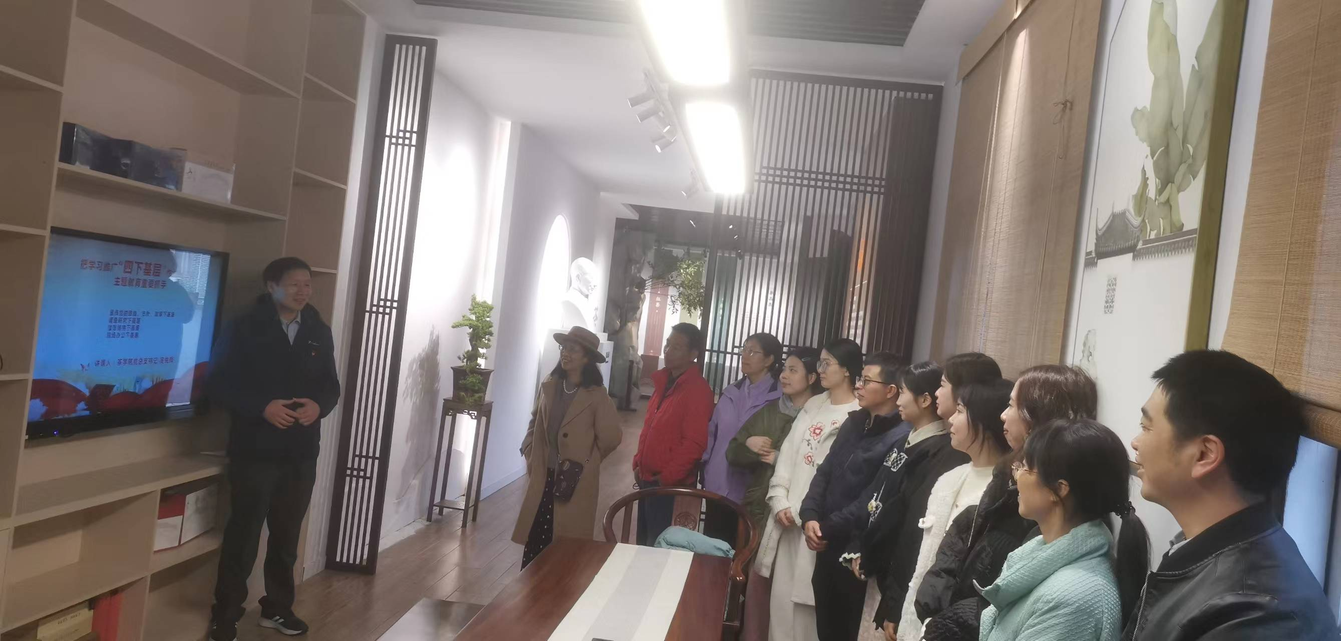 图片2.png 图片2.png