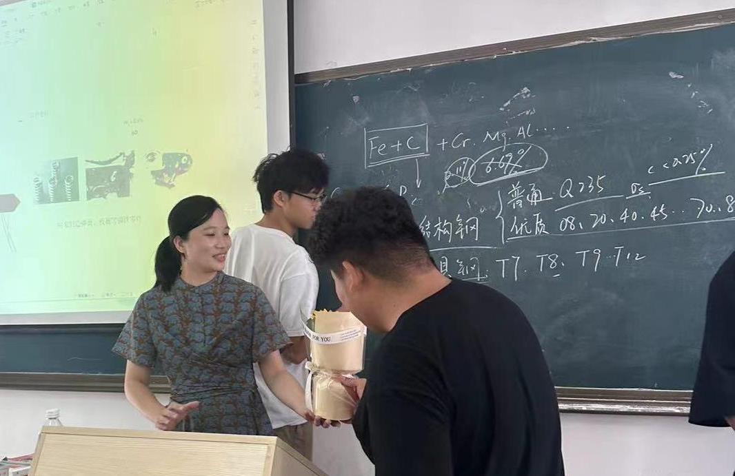 刘珍珠.jpg 刘珍珠.jpg